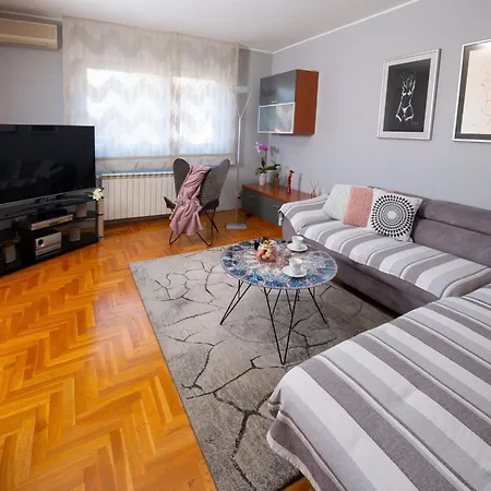 Apartment Point - Two Bedroom With Balcony