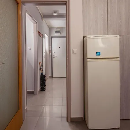 Point - Two Bedroom With Balcony Διαμέρισμα Πούλα