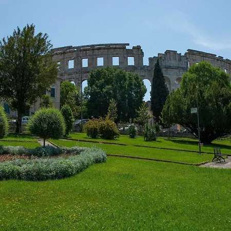 Διαμέρισμα Point - Two Bedroom With Balcony *